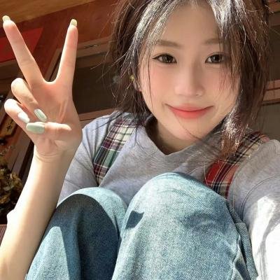 校花请自重，我真不是股神